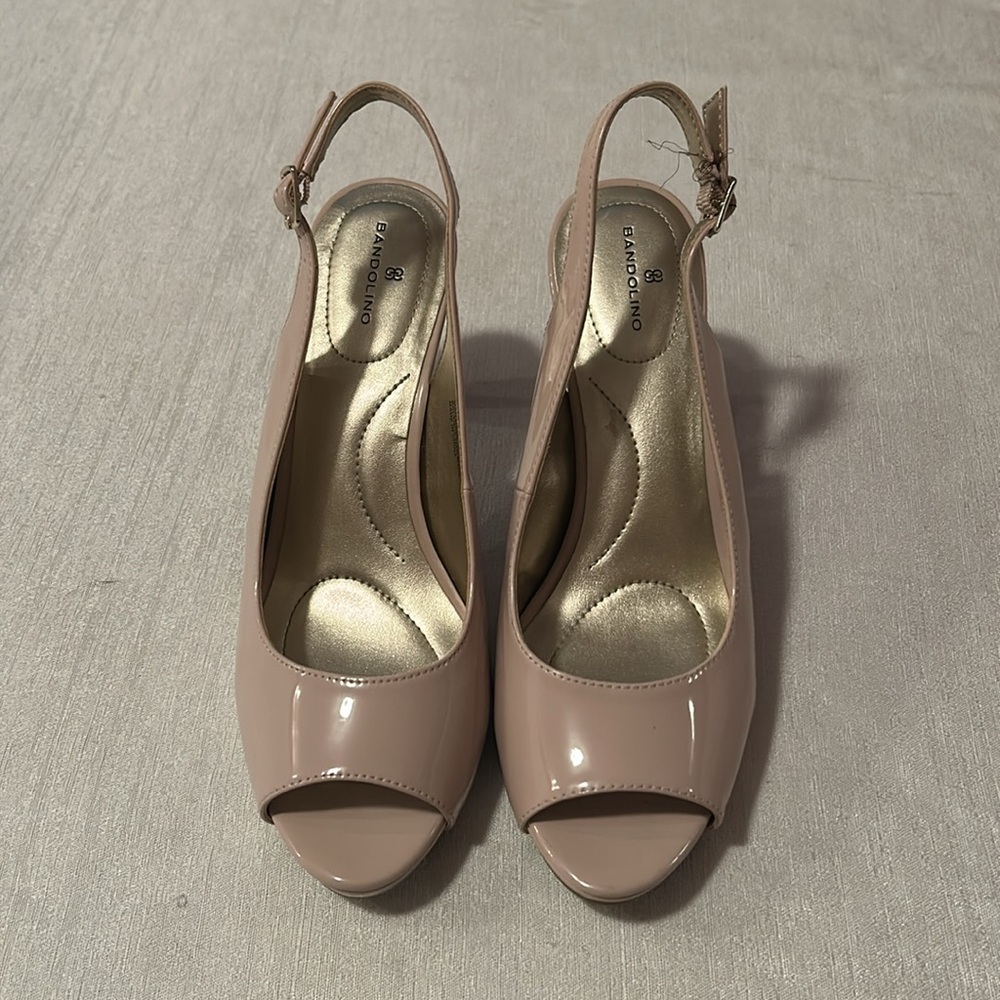 Bandolino Open Toed Strappy Pink Heels